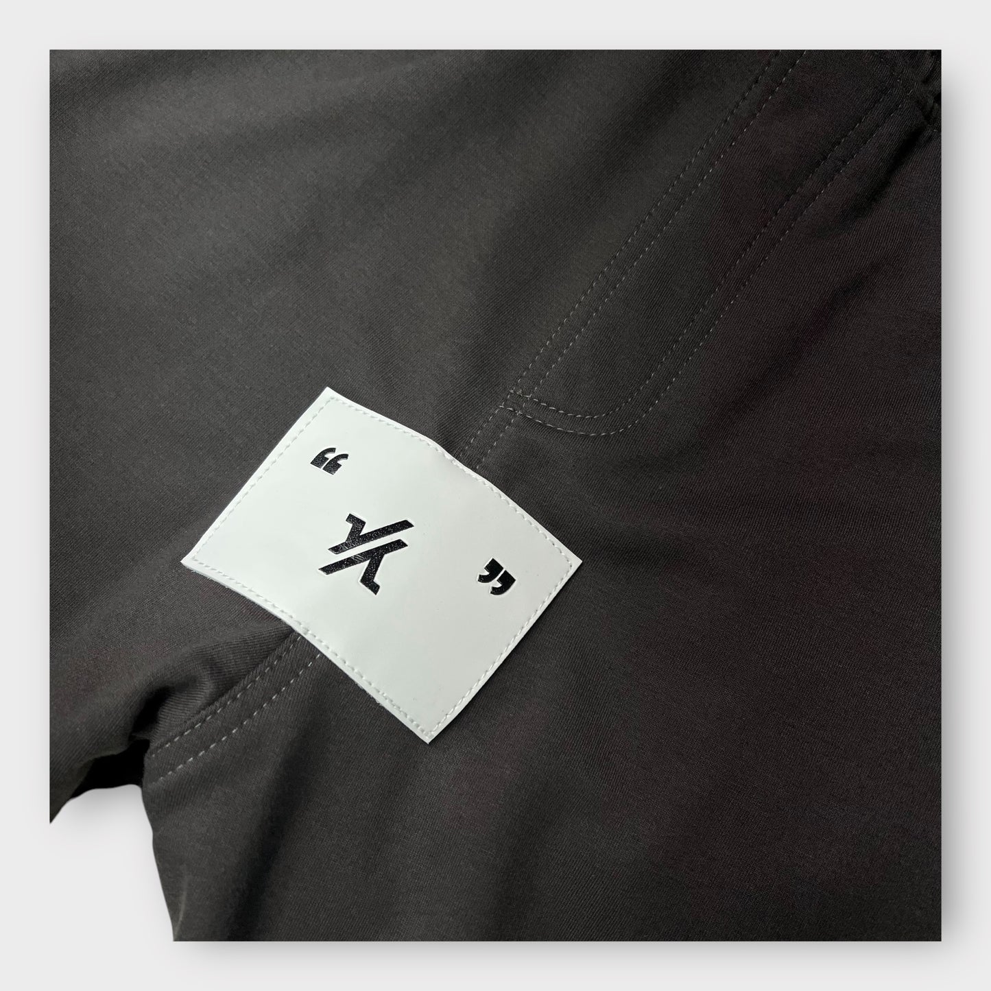 Sudadera Y/OUT