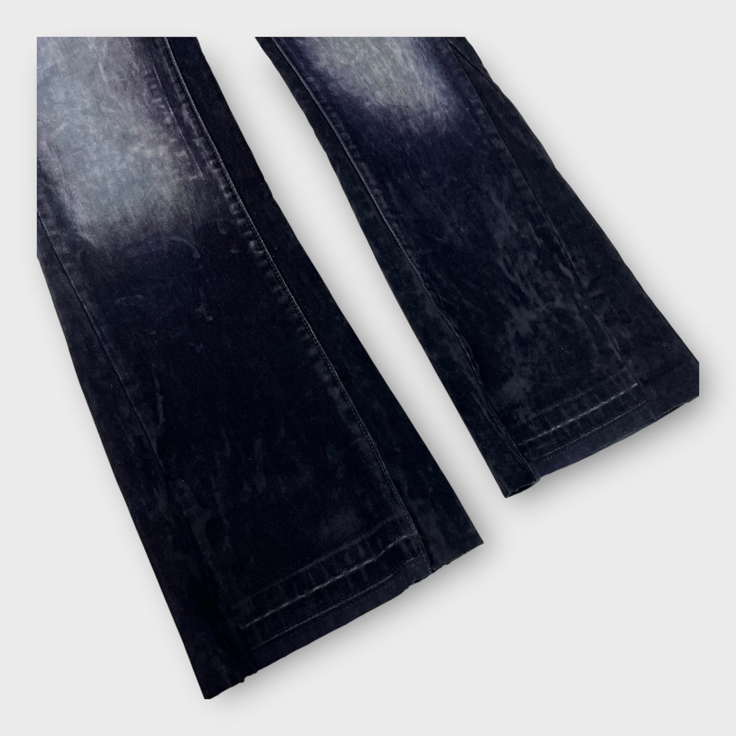 Jean Tipo Flare MNML