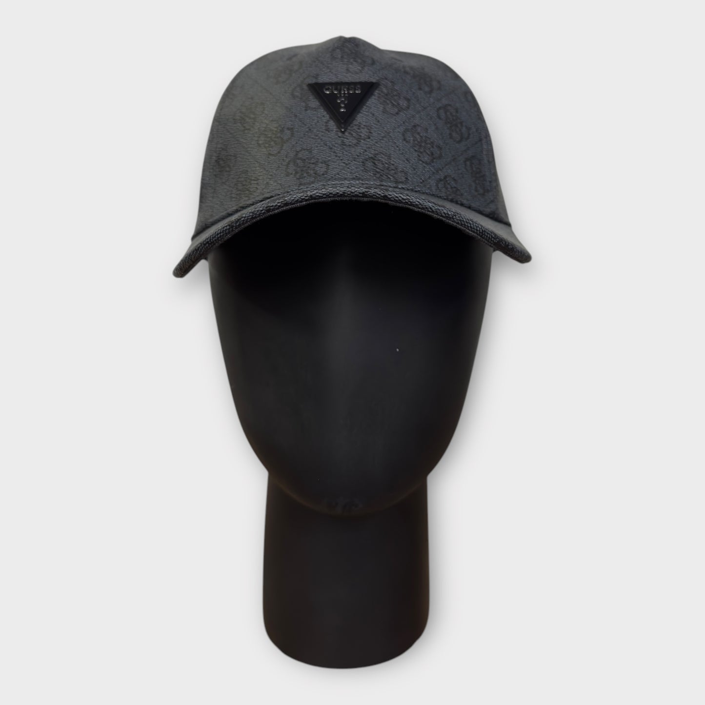 Gorra Guess