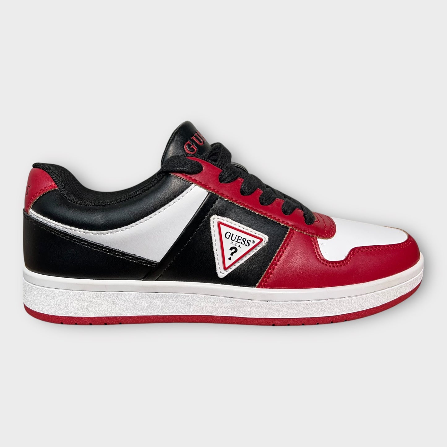 Zapatos Guess