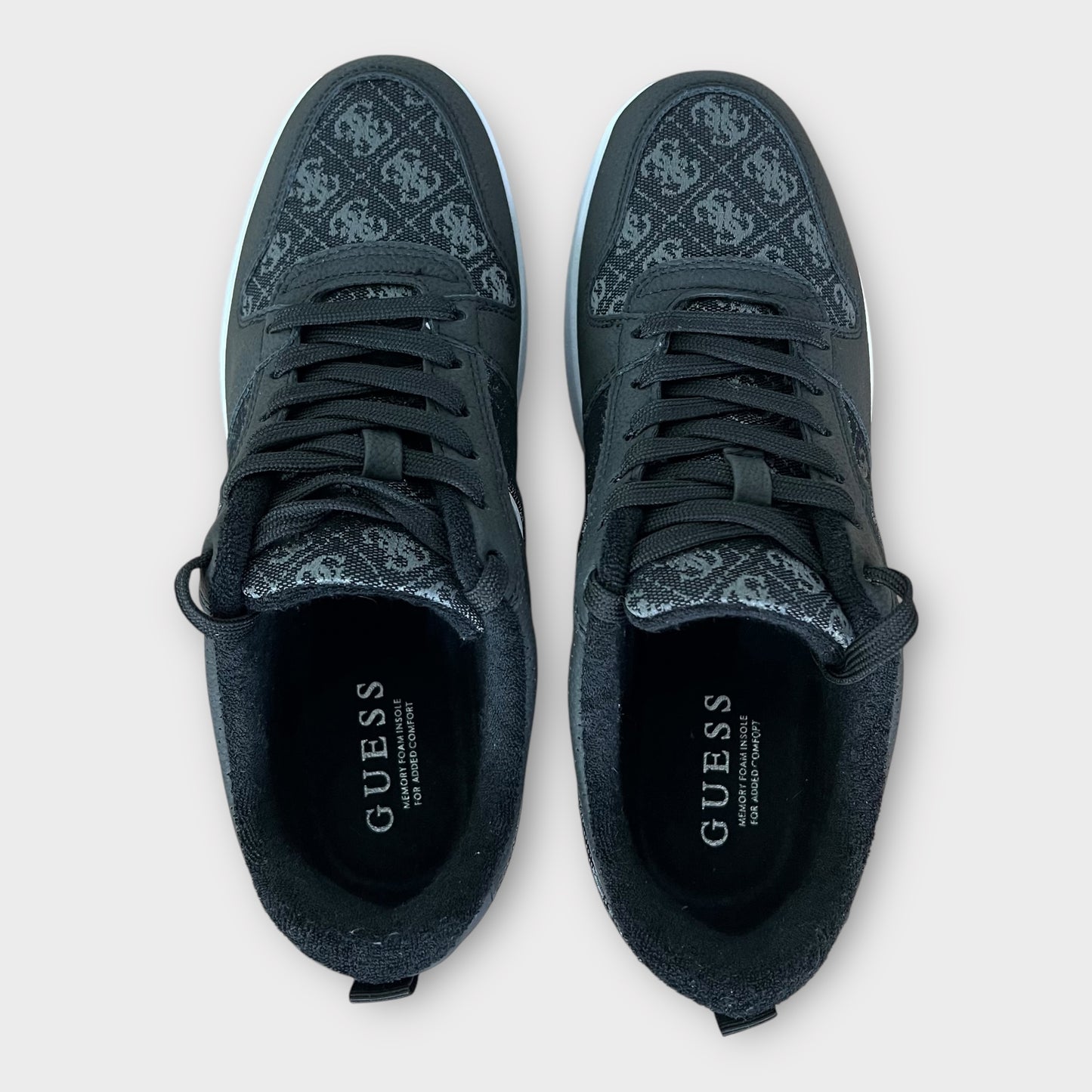 Zapatos Guess