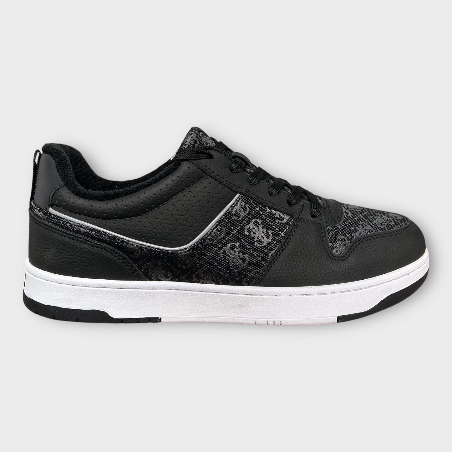 Zapatos Guess