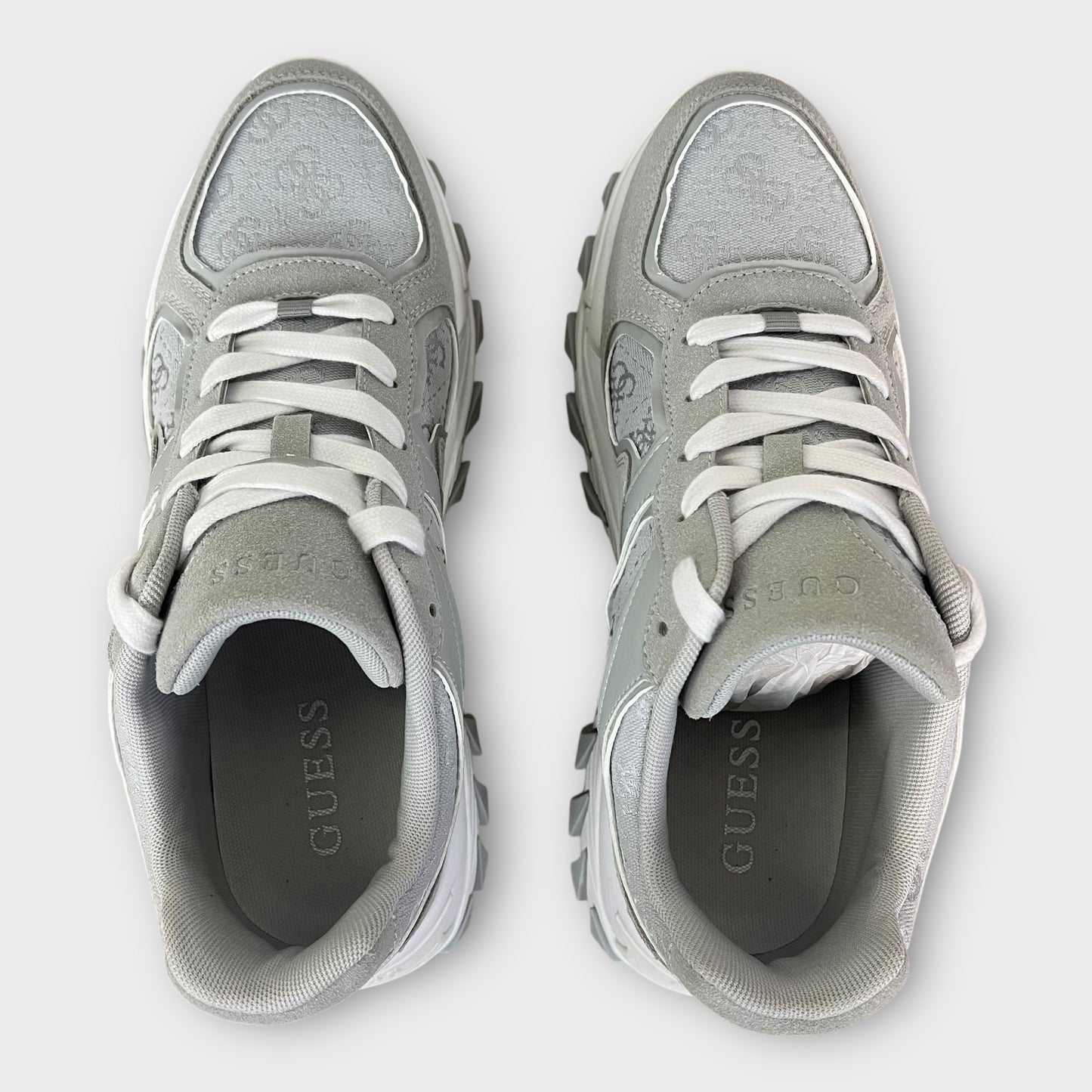 Zapatos Guess