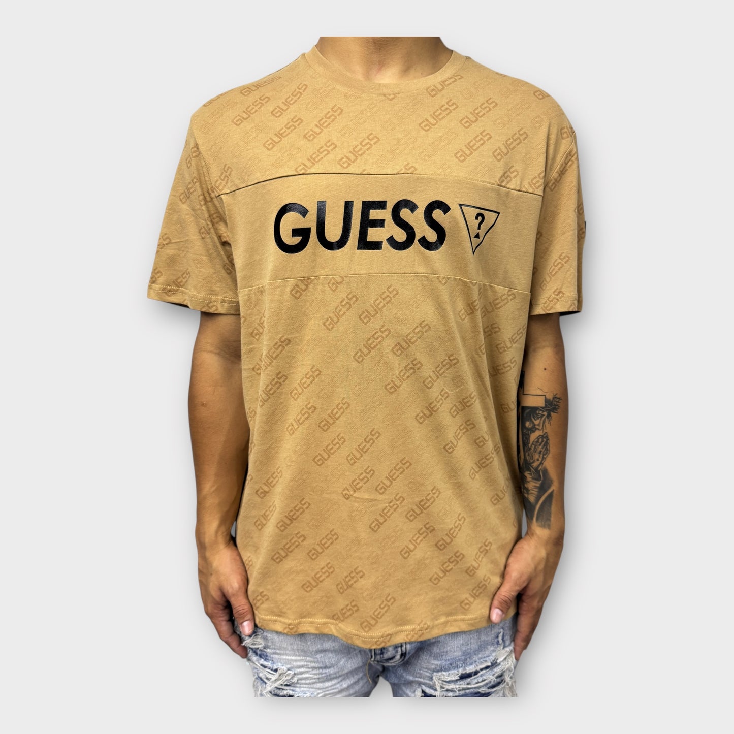 Camiseta Guess