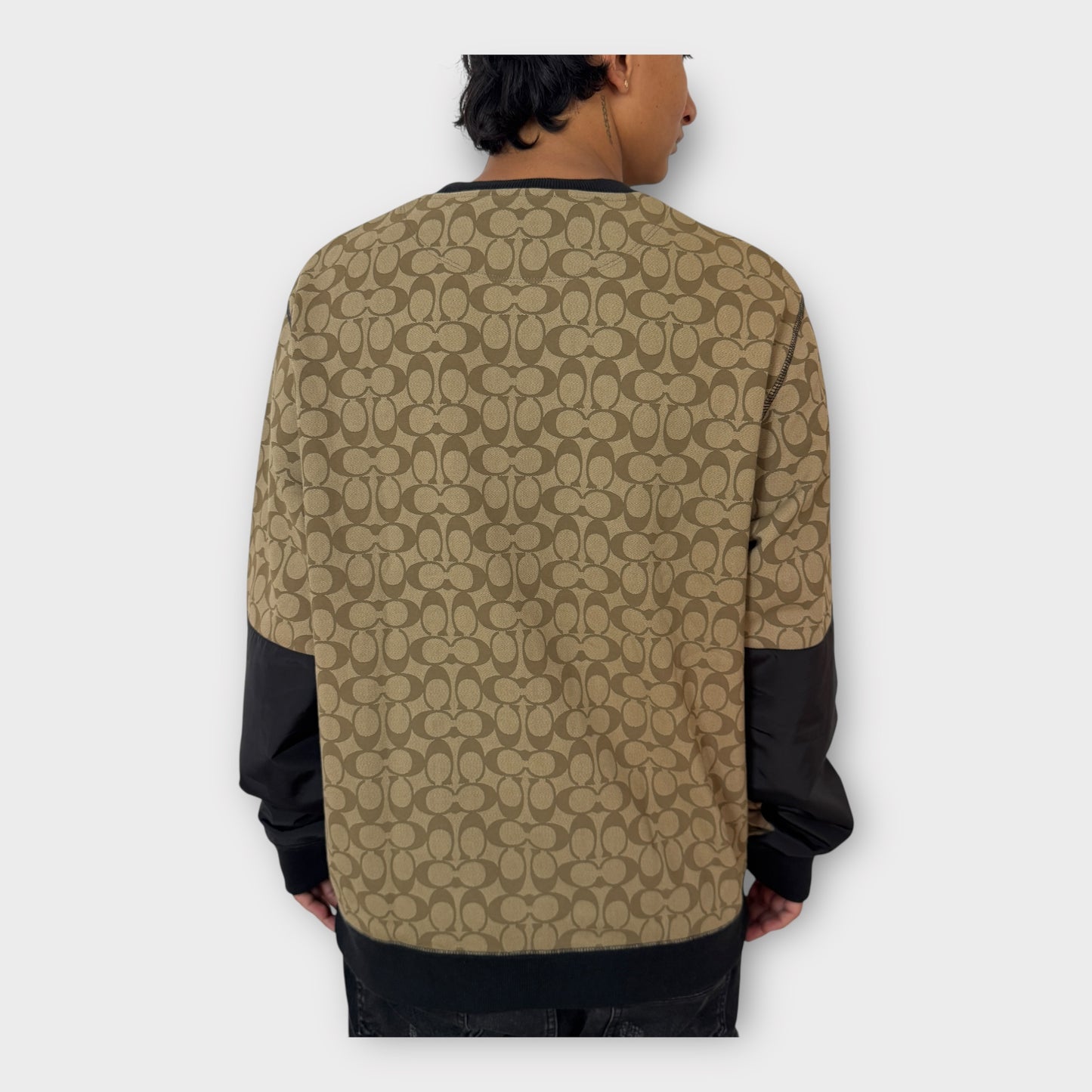Camibuzo Coach
