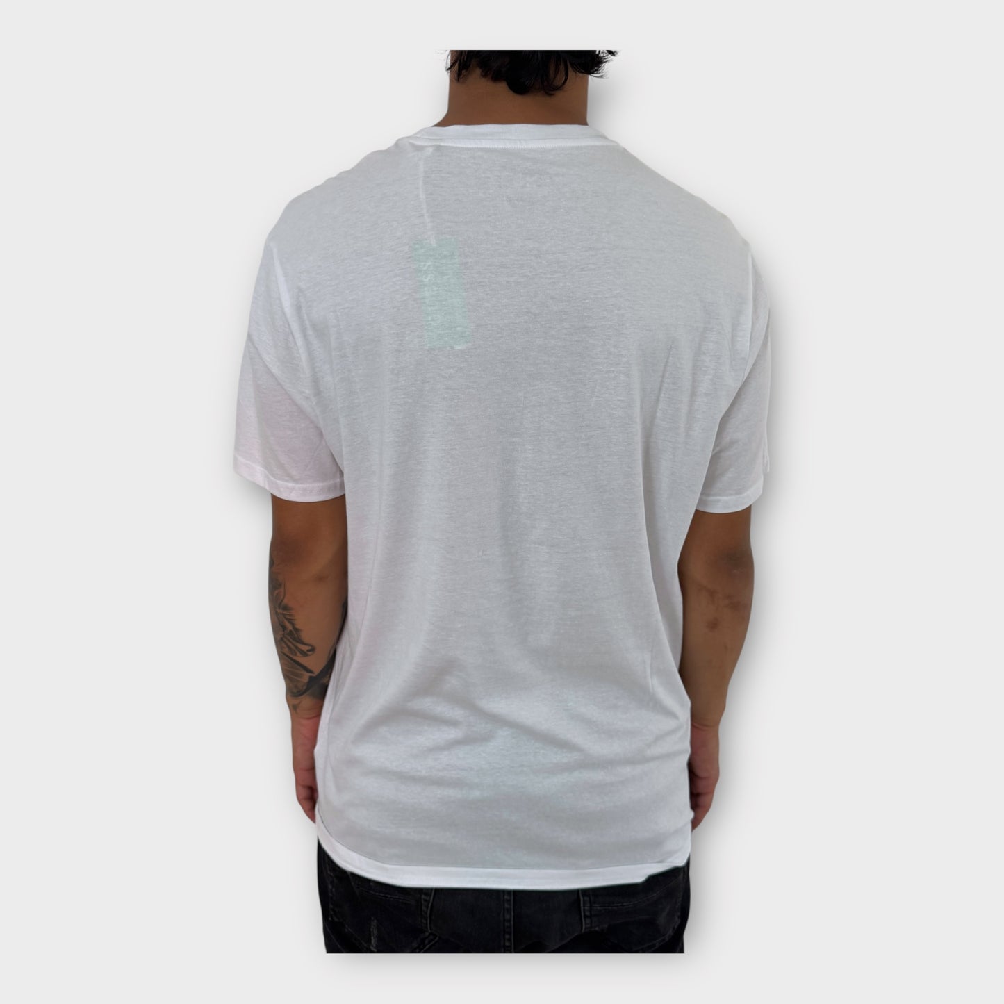 Camiseta Guess