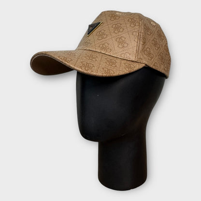 Gorra Guess