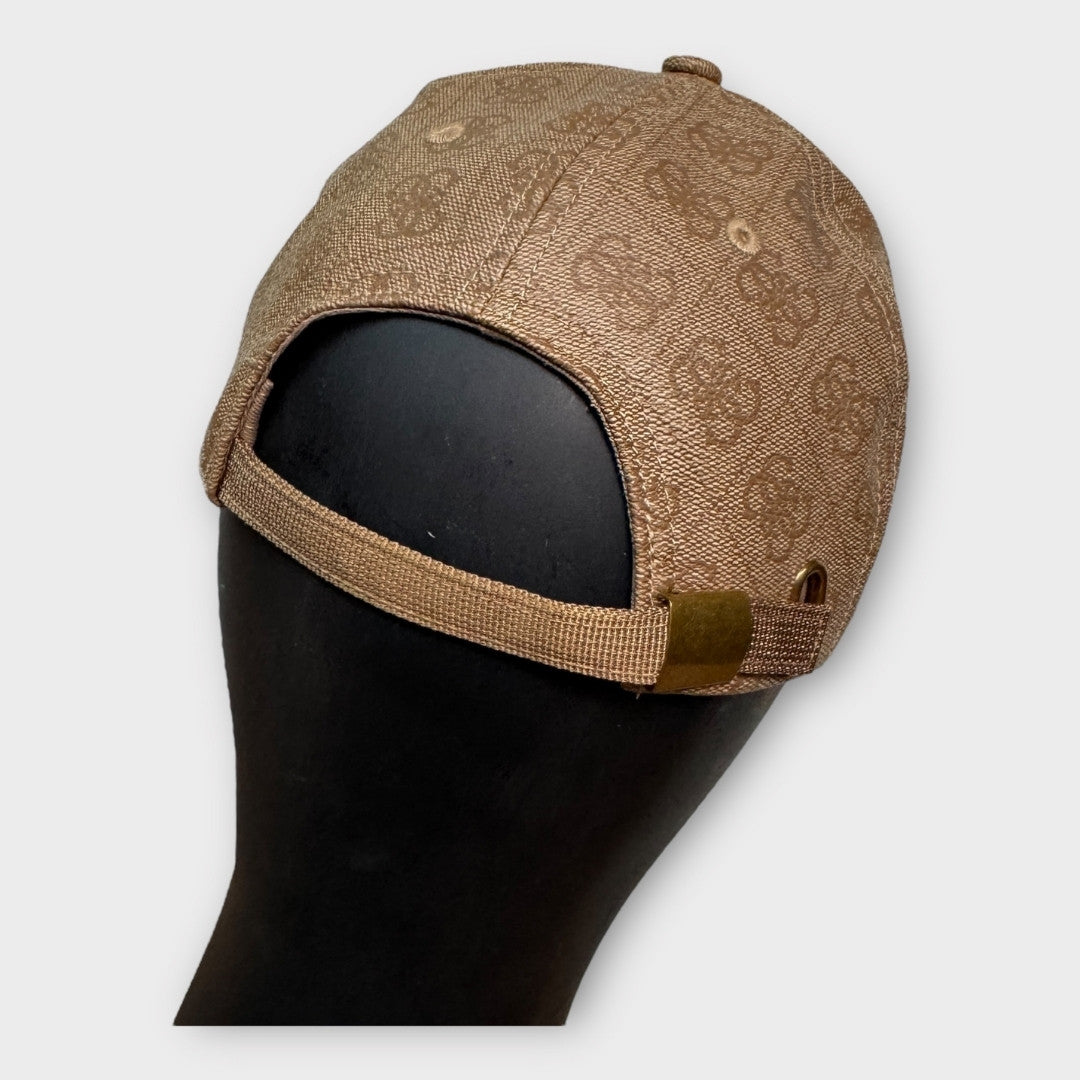 Gorra Guess
