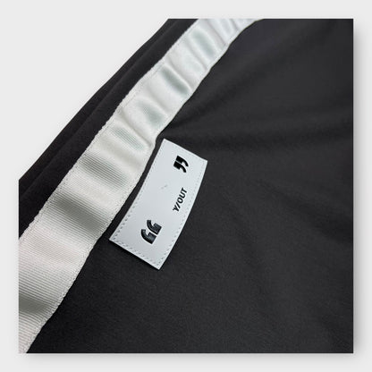 Sudadera Y/OUT