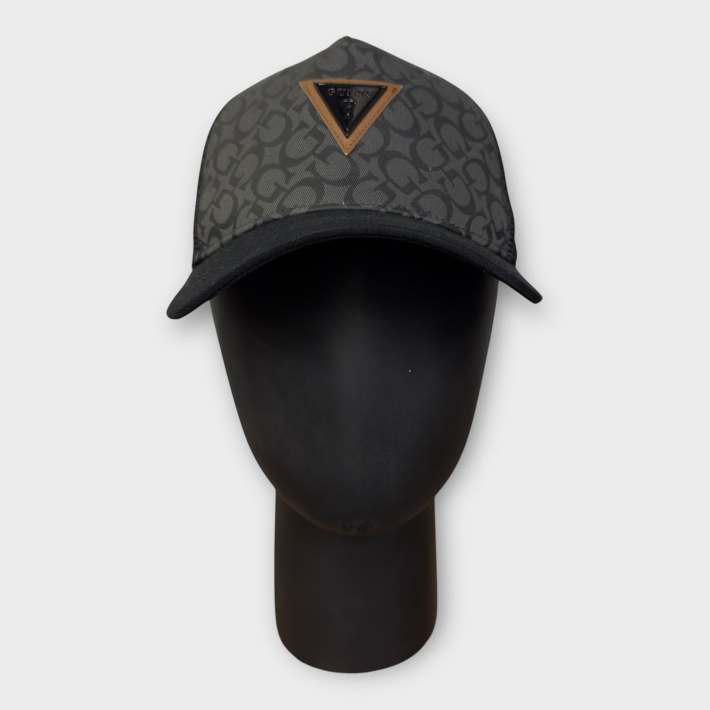 Gorra Guess