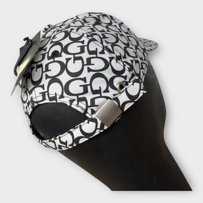 Gorra Guess