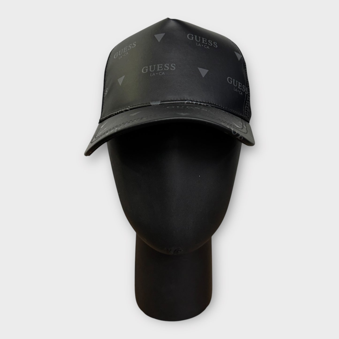 Gorra Guess