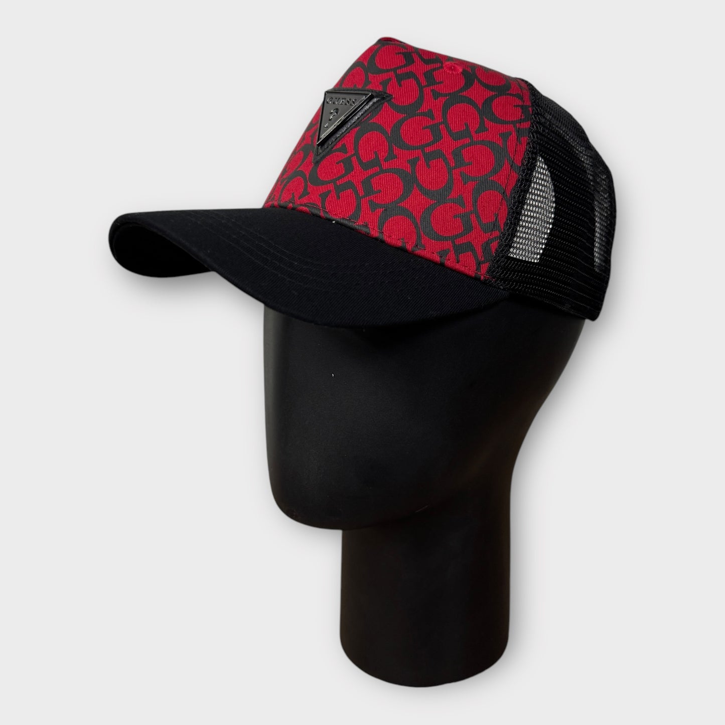 Gorra Guess