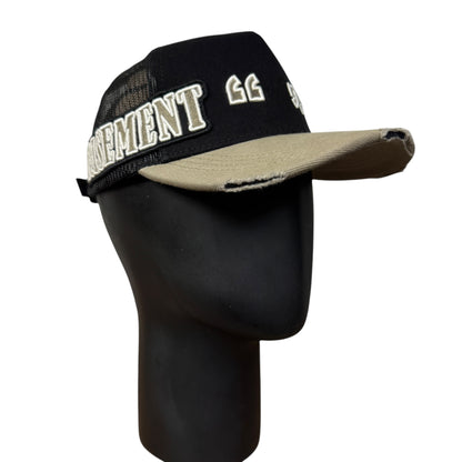 Gorra Y/OUT