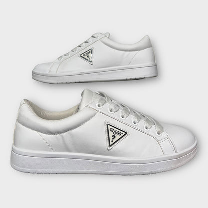 Zapatos Guess