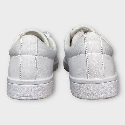 Zapatos Guess