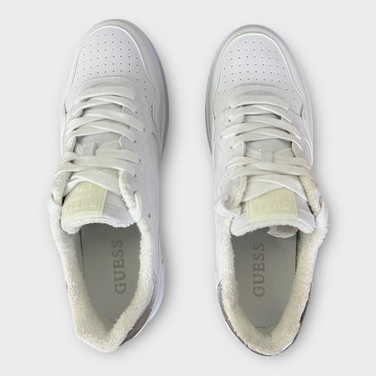 Zapatos Guess