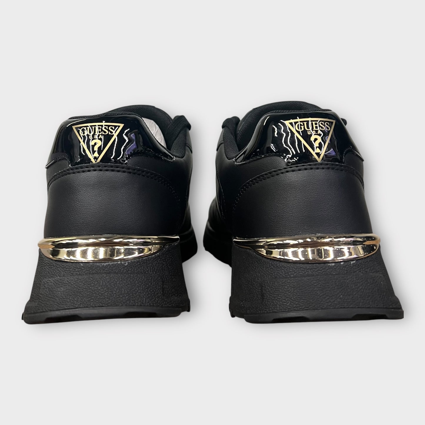 Zapatos Guess
