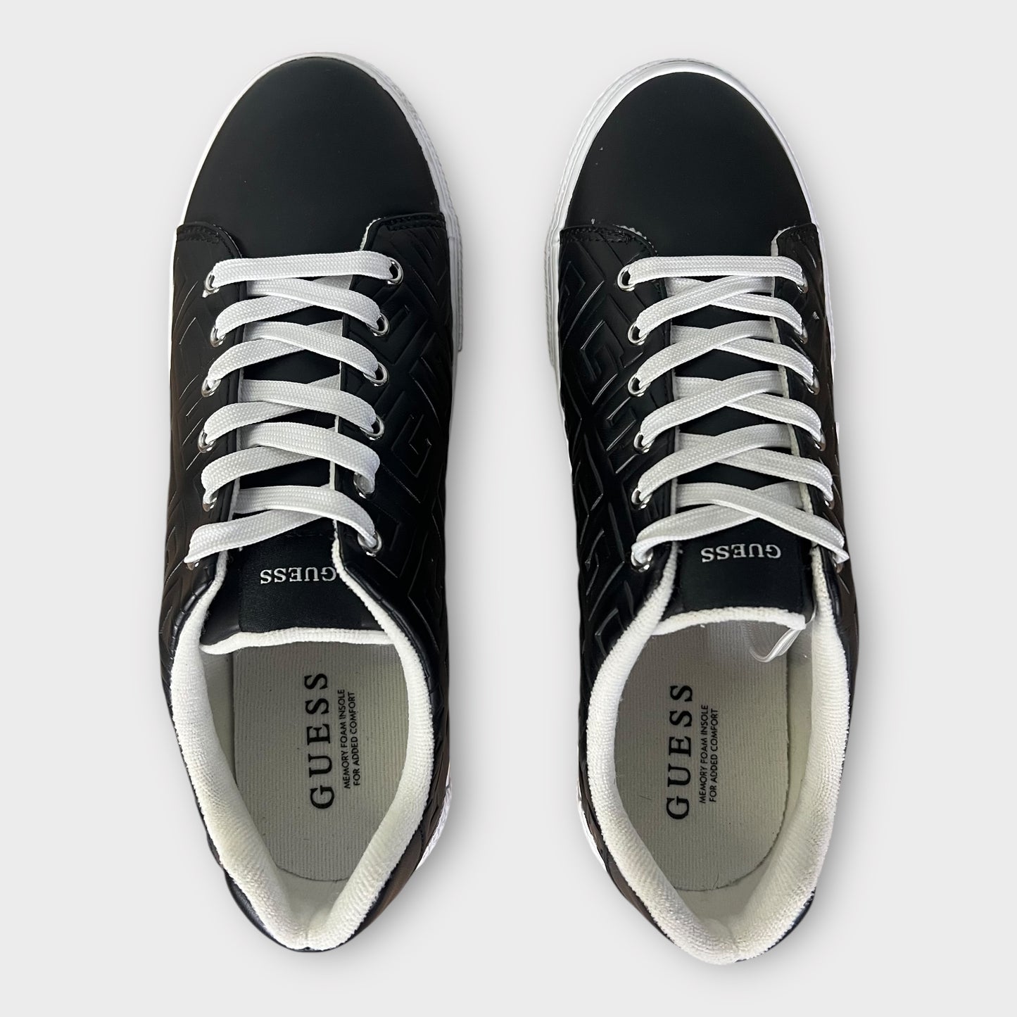 Zapatos Guess