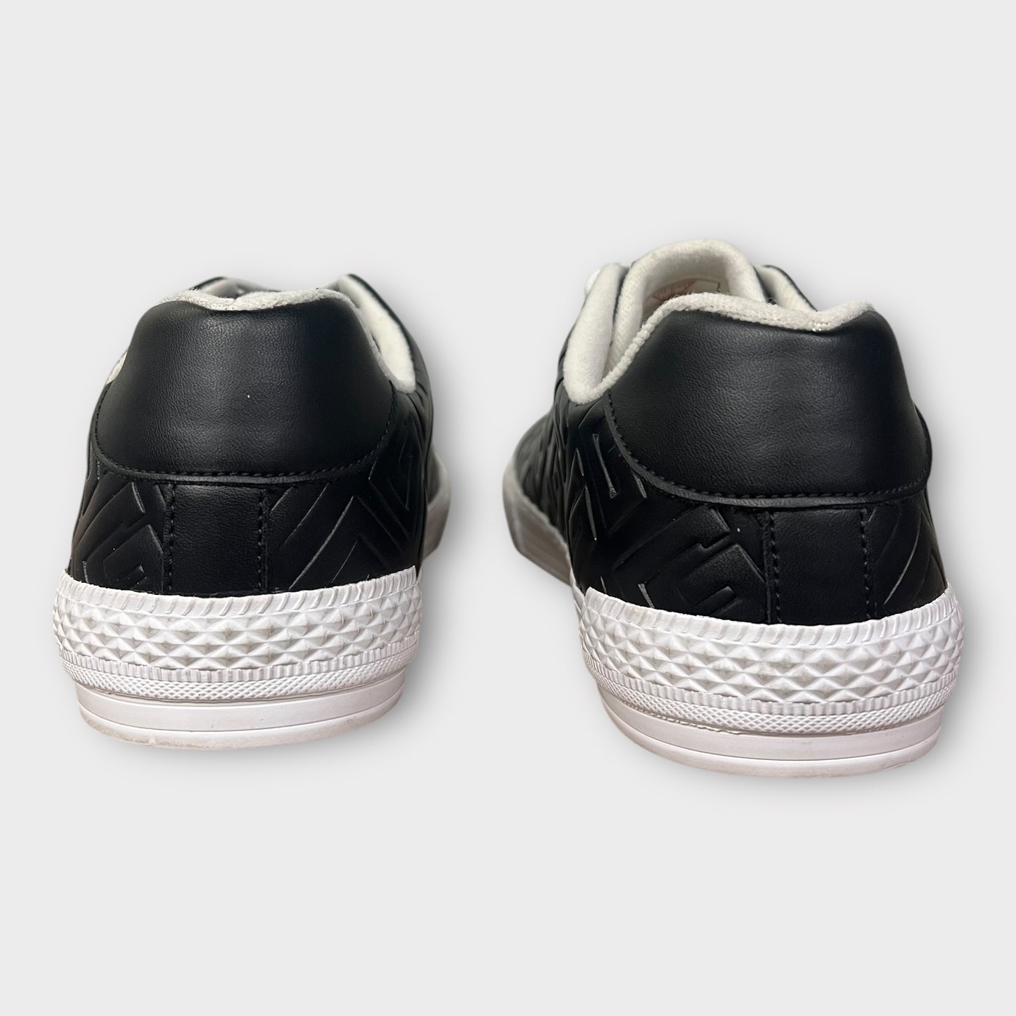 Zapatos Guess