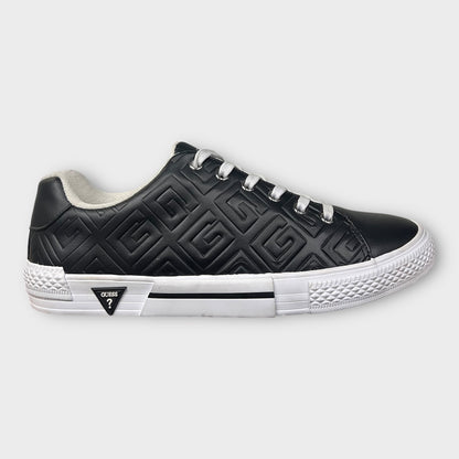 Zapatos Guess