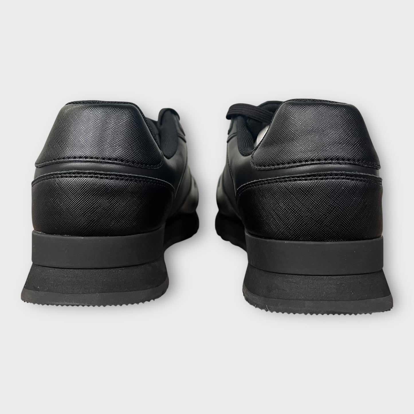 Zapatos Guess