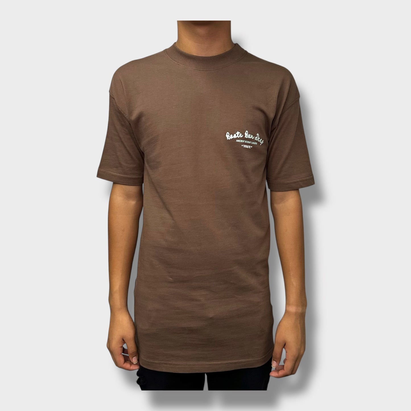 Camiseta Y/Out
