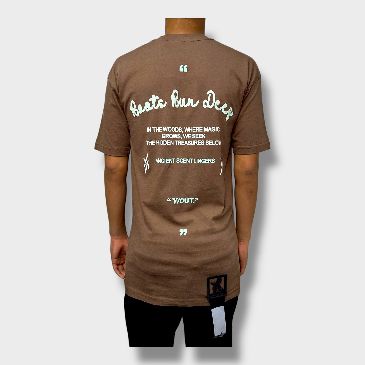 Camiseta Y/Out