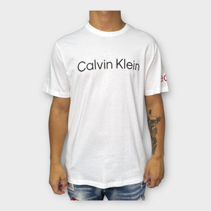 Camiseta Calvin Klein