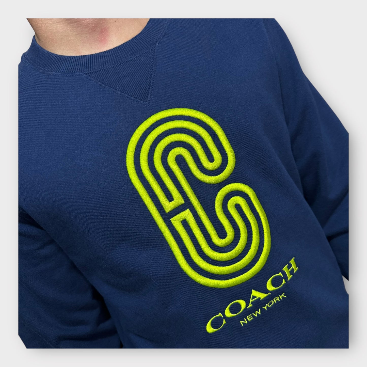 Camibuzo Coach