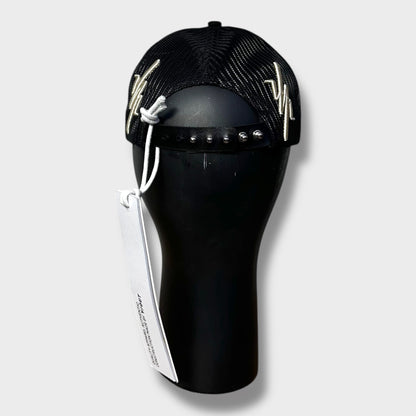 Gorra Y/OUT