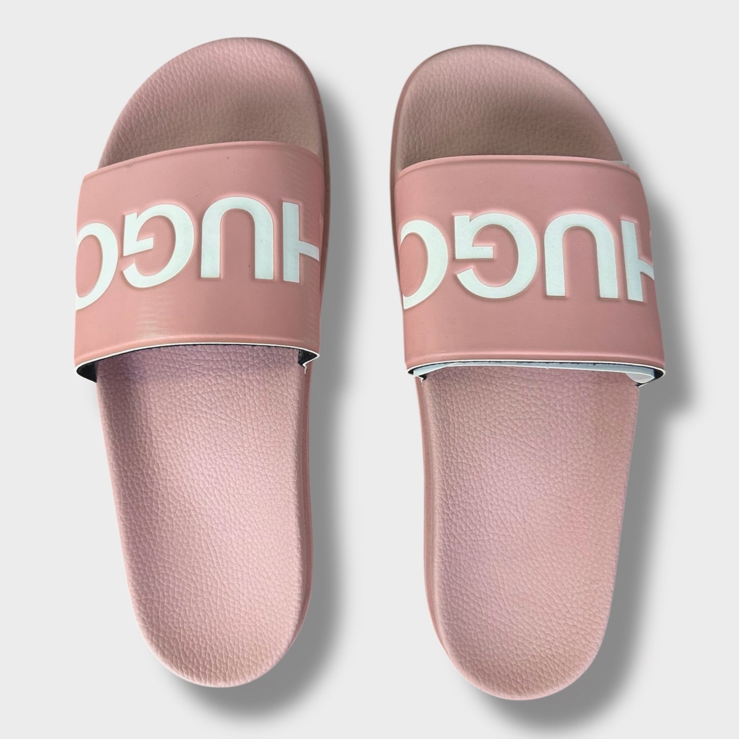 Sandalias Hugo