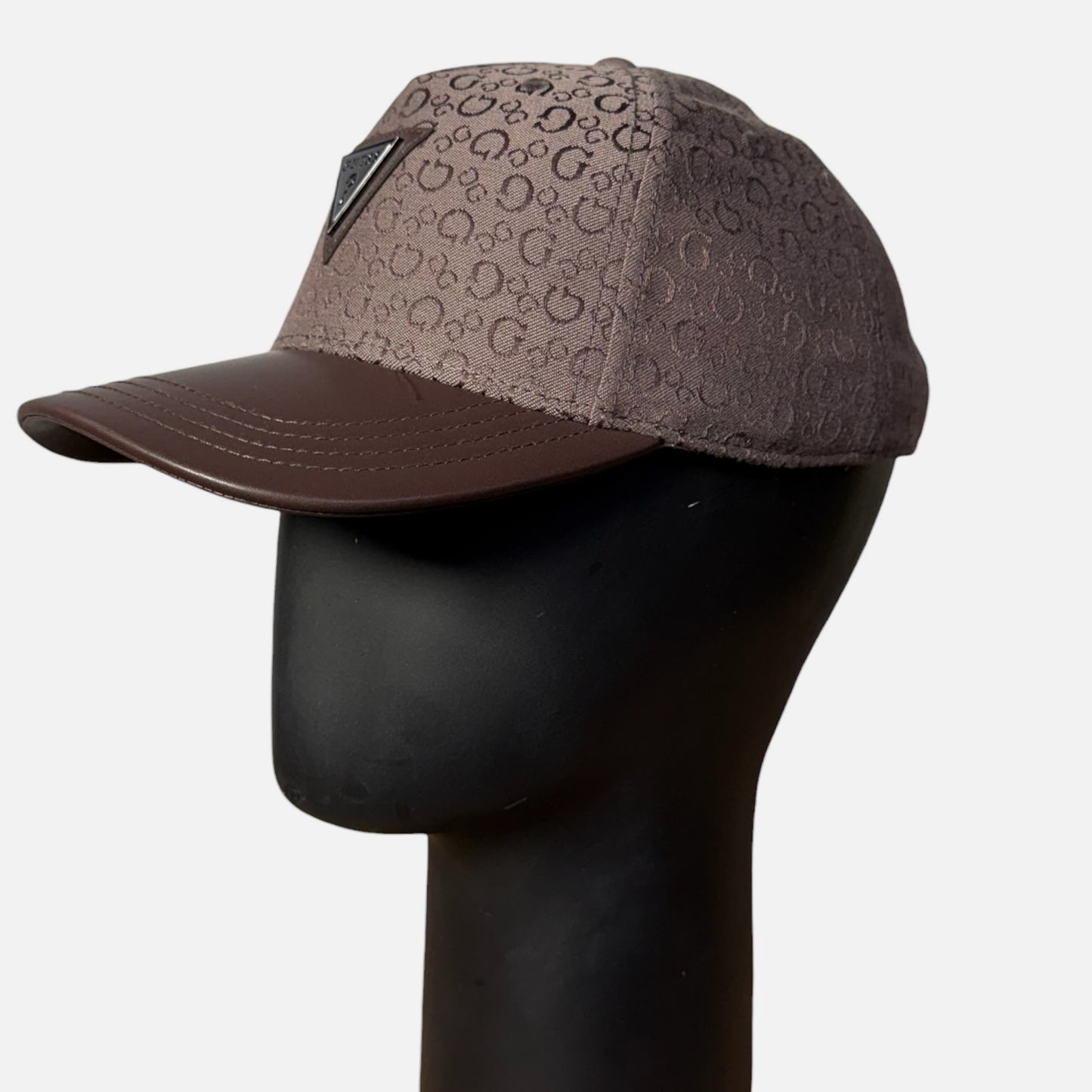 Gorra Guess