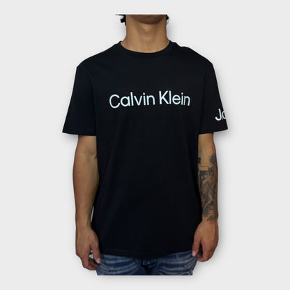Camiseta Calvin Klein